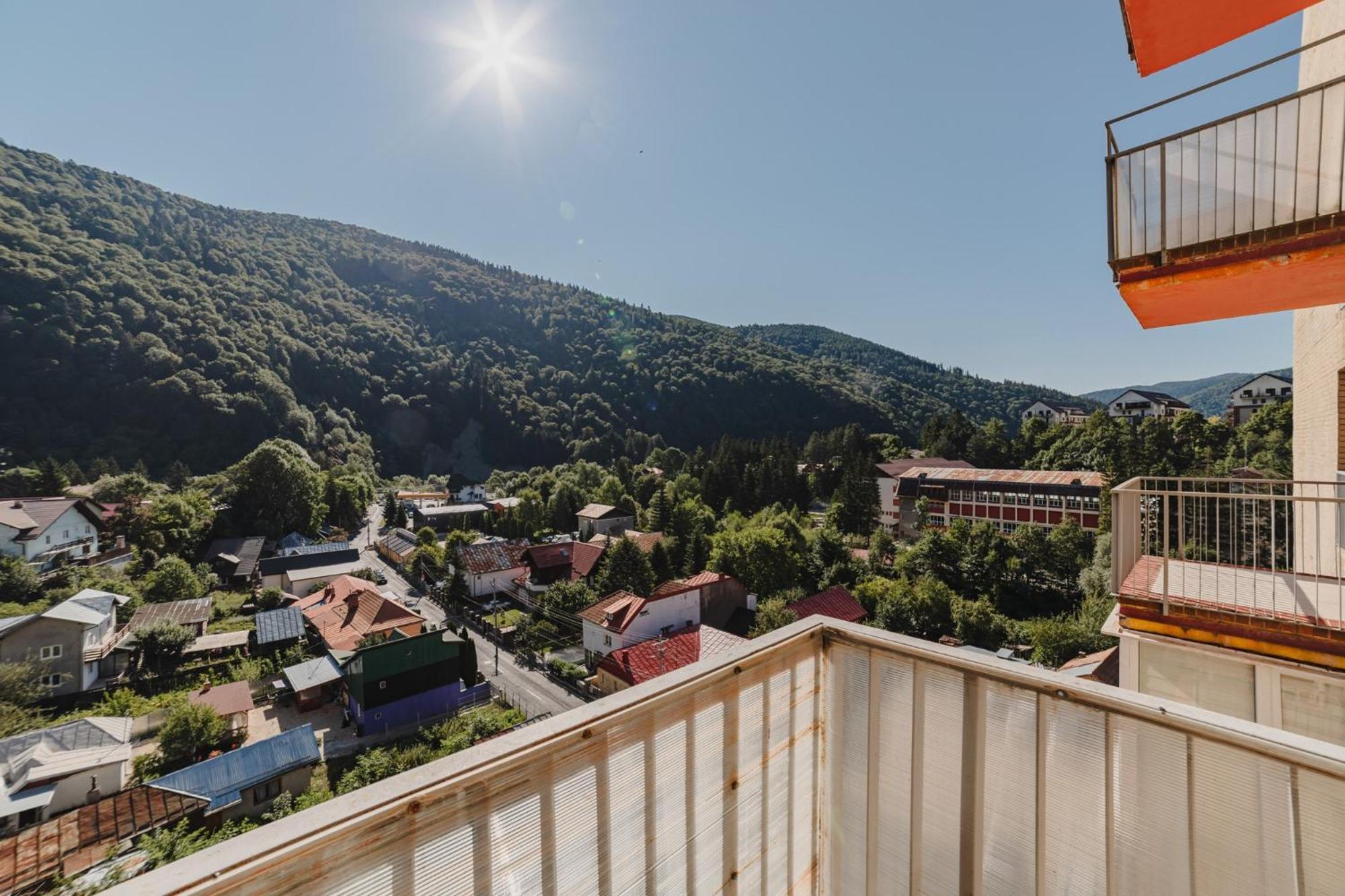 Romantic Jacuzzi Belleview Studio Sinaia Eksteriør billede